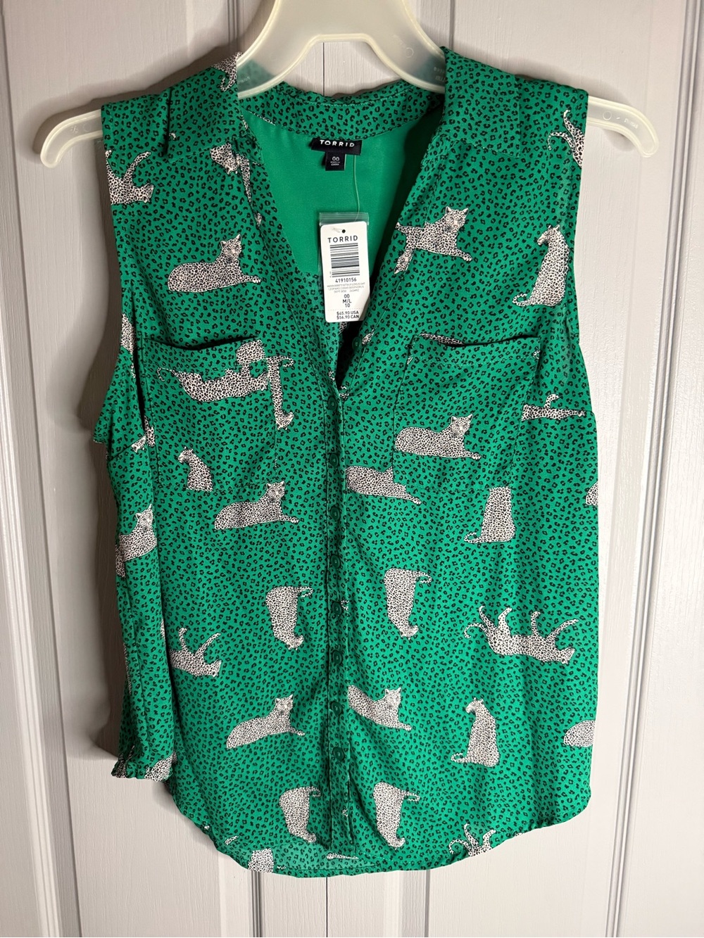 Torrid Green Leopard Print Sleeveless Blouse